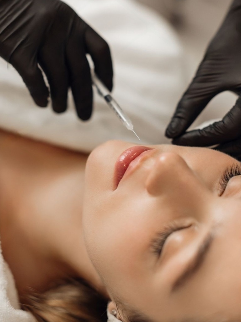 Best Polynucleotides Treatment (Ameela) in Altrincham, UK